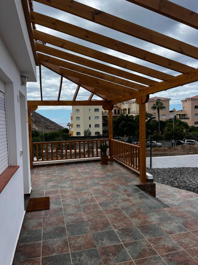 2 Bedroom Apartments Los Cristianos Beach Tenerife Tamaragua Арона Екстер'єр фото