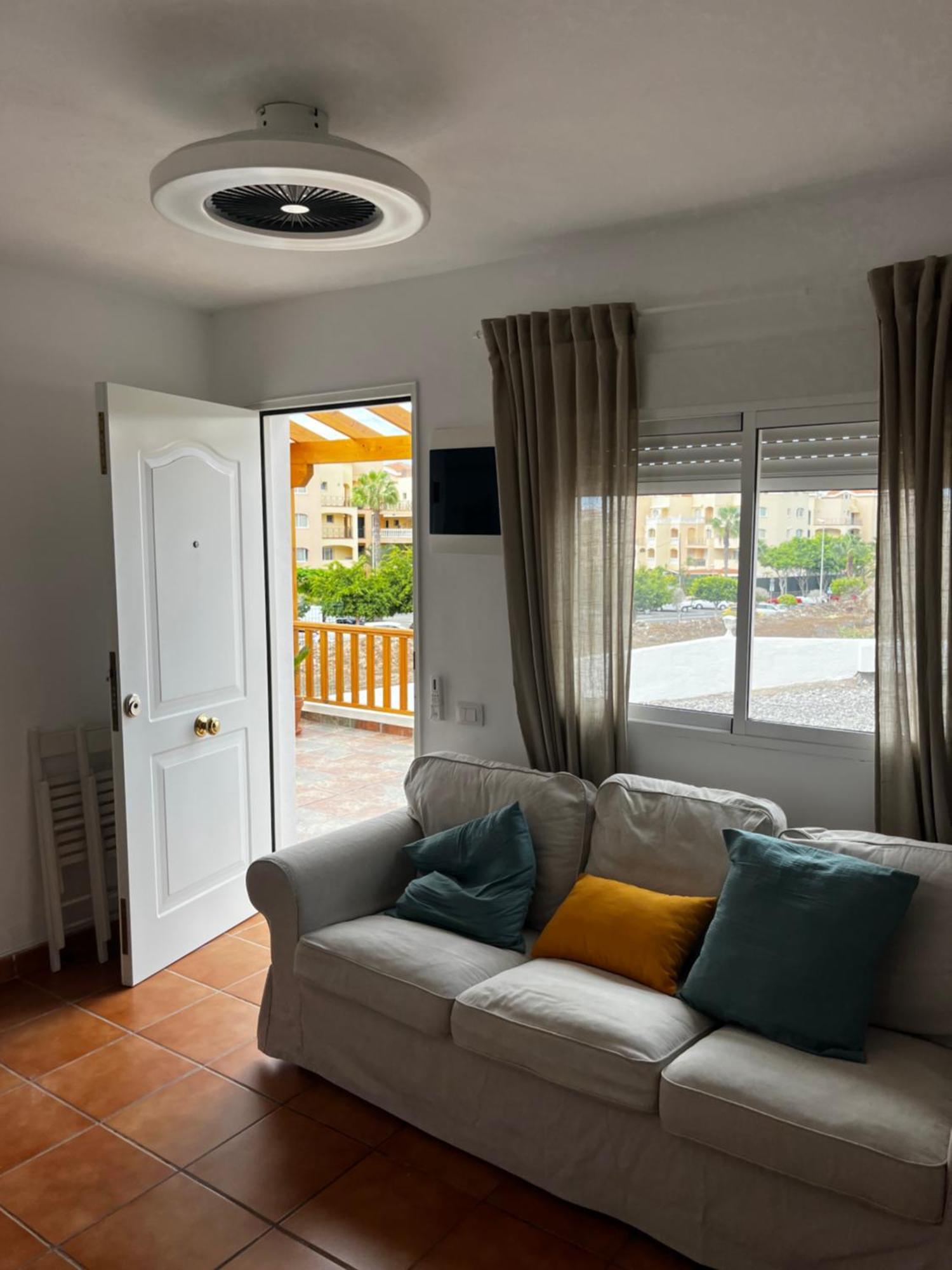 2 Bedroom Apartments Los Cristianos Beach Tenerife Tamaragua Арона Екстер'єр фото